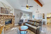 Near Hiking & Biking! Flagstaff Condo w/ Grill - B&B East Flagstaff