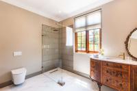 Kamer met Kingsize Bed en Uitzicht op de Tuin