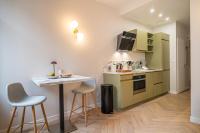 Aphrodite Palace Hôtel N3 - B&B Tours