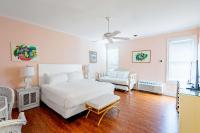 King Suite at Curry Mansion with Heated Pool! - Bed and Breakfast Key West