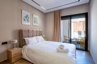 One-Bedroom Apartment with Balcony