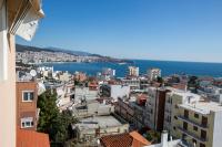Kathys Sea View Apartment - B&B