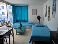 Apartment mit Balkon