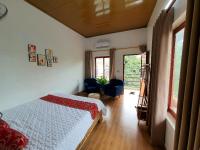 Deluxe Double Room with Shower