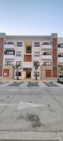 Condo located 8 min from DT & 15 min from Airport - B&B