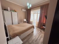 One-Bedroom Apartment with Balcony