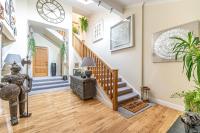 Caledonia House- Luxurious Sea View House Near Edinburgh - B&B