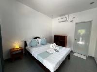 Sebastian Guest House - B&B Moalboal