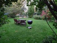 Mysig liten lägenhet, Central, Nära Tågstation och Sjö - Bed and Breakfast