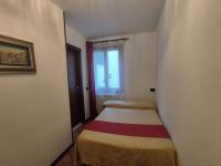 Deluxe Eenpersoonskamer met Eigen Badkamer