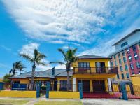 Summerstrand Beach Guest House - B&B Puerto Elizabeth