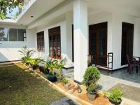 Hilltop Serenity Hikkaduwa - B&B Hikkaduwa