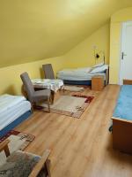 Zweibettzimmer mit Gemeinschaftsbad