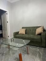 VIP Modern & Luxe Central Apartment - Bed and Breakfast Bakoe