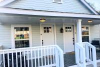LakewoodLyon Park Renovated Cottage Near Duke 26B - Chambres d'hôtes Durham
