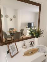 Puerta de Carabeo - B&B Nerja