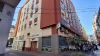 Ático Mediterráneo con Terraza y Solárium en el centro y a un paso del mar en Rincón de la Victoria - B&B