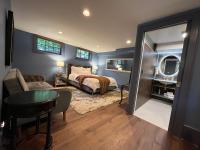 Dougan Suites - B&B
