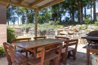 The Manse at Jamberoo Heritage Retreat on 1.5 Acres - Chambres d’hôtes Jimbour
