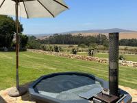 Groenvy 4-bedroom Farmhouse: Self Catering