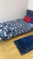 Kynance Gardens Female Only - B&B