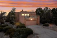 Tranquil Trails -Quiet Area - Pet Friendly - By I-40 - Chambres d’hôtes Albuquerque