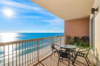 Sunrise Beach 14th-Floor Gulf-Front Condo w/ Pools, Bunks & Balcony Views - Ferienwohnung Panama City Beach