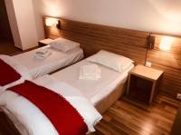 Premier Flat with Parking - B&B Bucharest