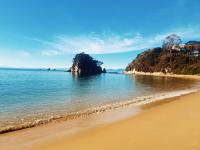 Beautiful 3 bedroom apartment, only steps to the golden sand - B&B Kaiteriteri