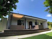美ら海水族館まで車で3分の好立地ジャグジー付きの1棟貸Suppai Resort Okinawa - B&B Motobu