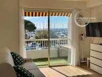 Studio rénové face à la mer - Port de Carqueiranne - Chambres d’hôtes Carqueiranne