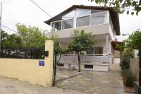 Athena Apartment With Free Parking Near The Beach - Ferienwohnung Artémida