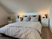 Zentrale Lage, kostenlos Parken, ideal für Pendler, Kinder und Haustiere willkommen!! - Chambres d'hôtes Kaarst