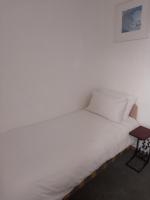 Single Room with Shared Bathroom