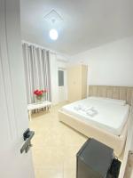 Triple Room with Shared Kitchenette and Sea View Terrace