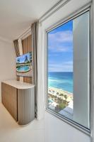 Luxury Oceanfront 3 Bedroom condo on the beach 16 Floor - B&B Hollywood