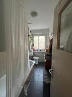 Private Room City Center- only Women - Ferienwohnung Berlin