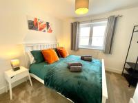 New Modern 2 Bed with parking in BISHOPS STORTFORD, close to Stansted Airport! - B&B Bishop's Stortford