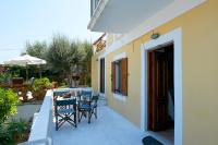 Fotinis Cottage - Bed and Breakfast Sými