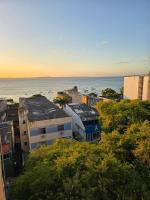 Renovado Porto da Barra 3 quartos - B&B Salvador