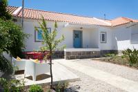 BeGuest Cascais Blue Family Home - B&B Cascais