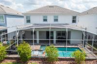 8912 ChampionsGate 6BR Home with Pool & Ensuite Bedrooms - Bed and Breakfast Davenport