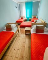 Camera Quadrupla con Vista Montagna 