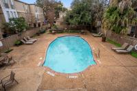 Towne Plaza Apartments 114 - 7 km from FIFA Fest - Chambres d'hôtes Houston
