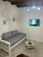 One-Bedroom Standard Apartment
