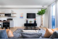 Two-Bedroom Deluxe Apartment with Balcony
