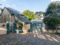 Emmarentia Guest House - B&B