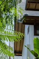 Treetop 1 - Spacious 3-bdr villa w master loft & ocean views - B&B