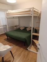 Familienzimmer mit Doppelbett