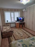 1 комн. квартира на Есет батыра - Chambres d’hôtes Aktioubé